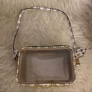 Louis Vuitton Giant Monogram Beach Pouch